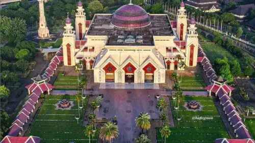 masjid at-tin 